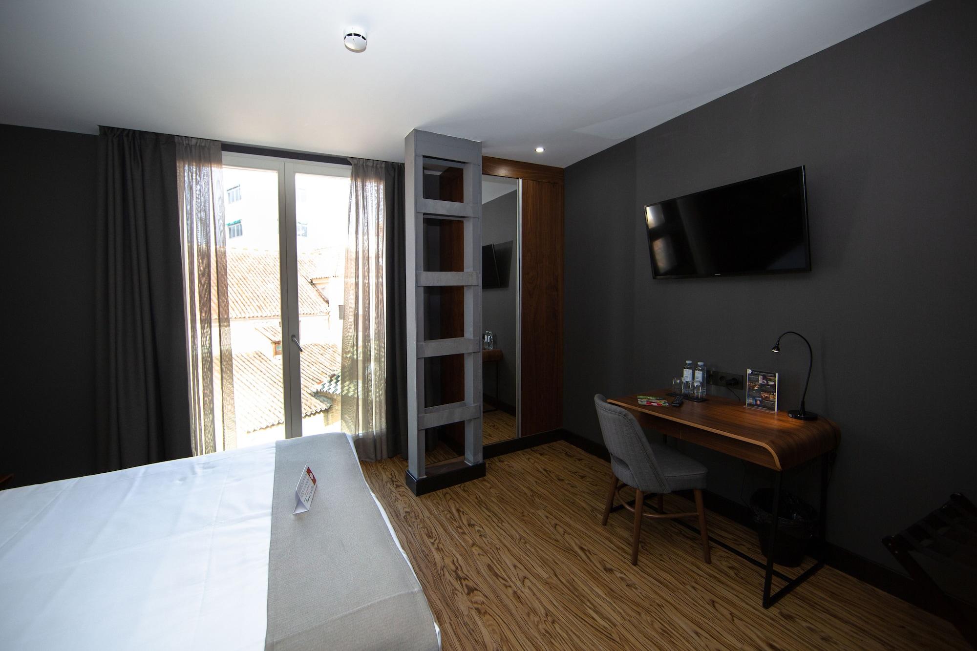 Málaga Premium Hotel Bagian luar foto