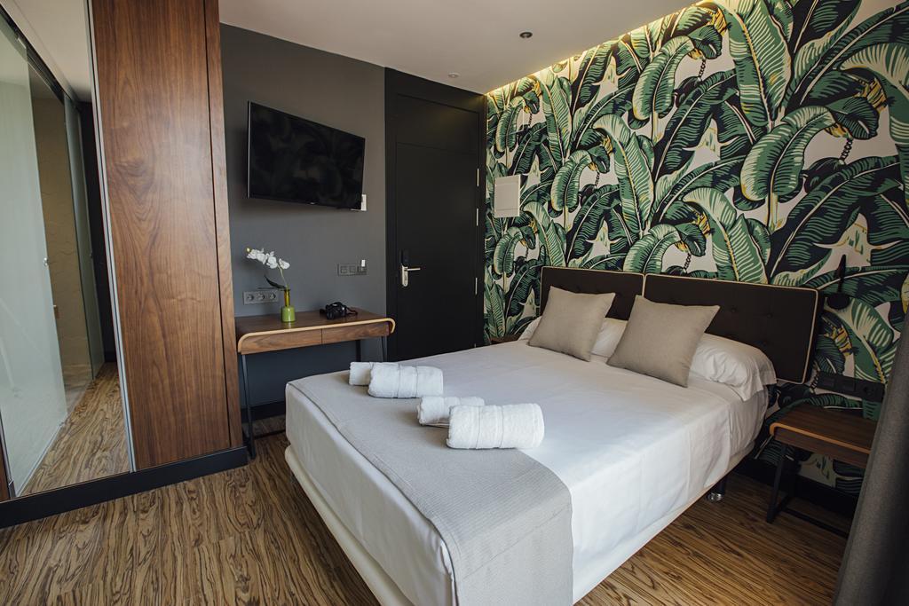 Málaga Premium Hotel Bagian luar foto